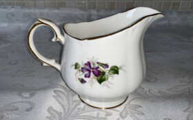 Duchess Bone China - Violets Duchess Bone China - Violets