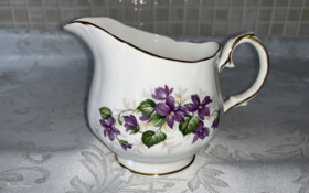 Duchess Bone China - Violets Duchess Bone China - Violets